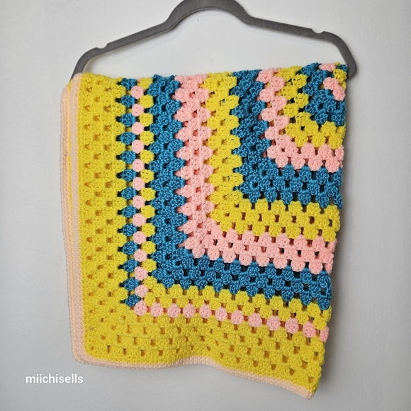 Vintage Blanket Handmade Crochet Throw - Picture 7 of 7